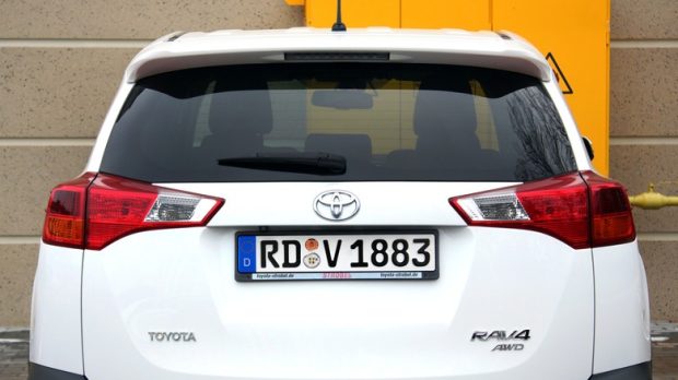تویوتا RAV4