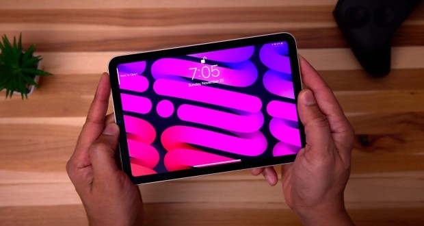 آیپد مینی OLED