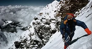 کوه بلندتر از اورست