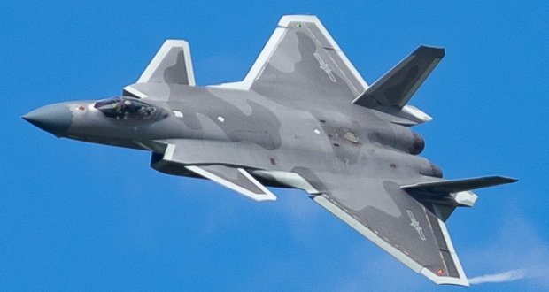 جنگنده J-10 چین